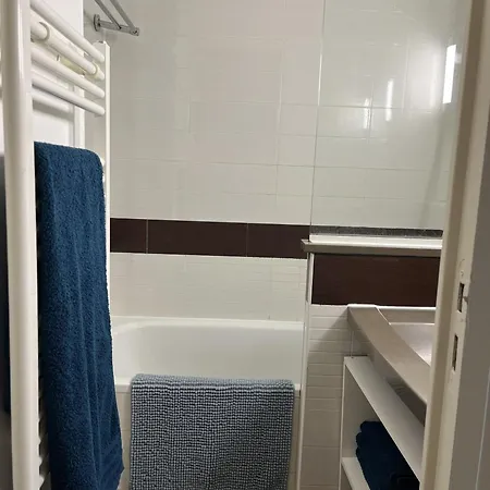 Cap Esterél 2 Pièces Vue Et Piscines *